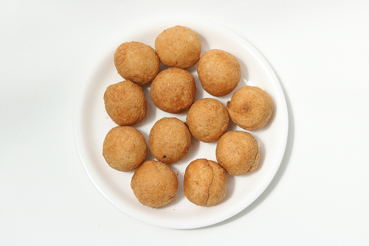 Dry Kachori | 6 Pc &12 Pc