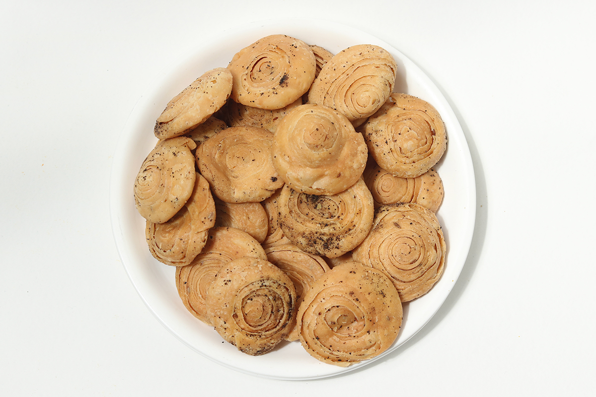 Black Pepper Farsi Puri | 200 Gms