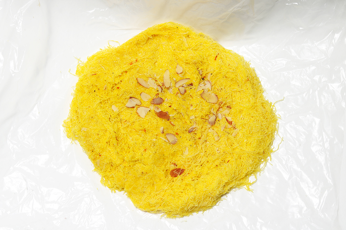 Kesar Suterpheni