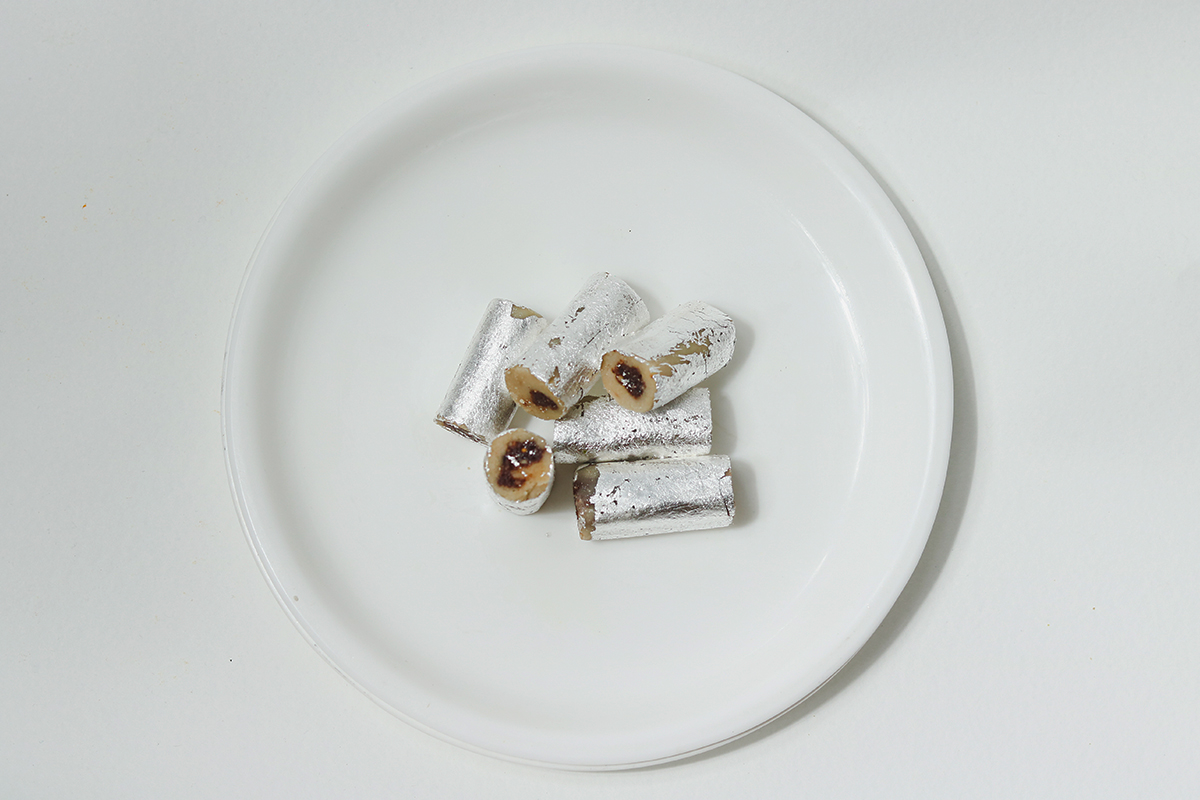 Anjeer Roll