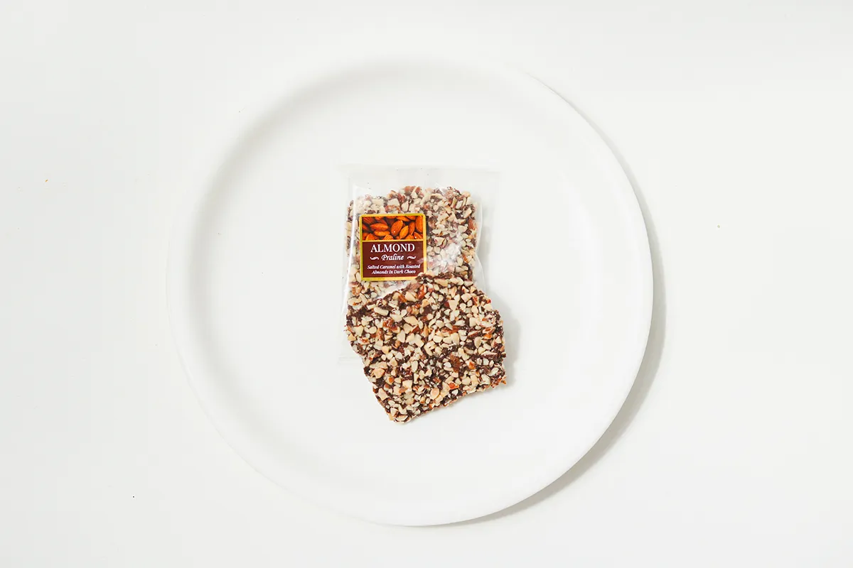 Almond Proline | 1 Pc