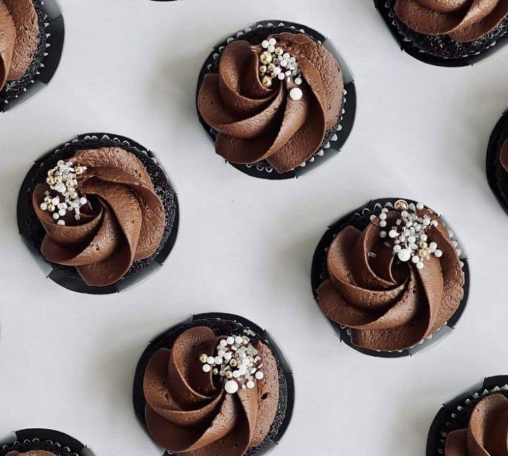 Mini Belgian Chocolate Cupcakes [6 Piece]