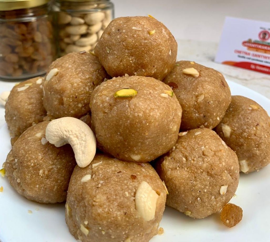 Churma laddu