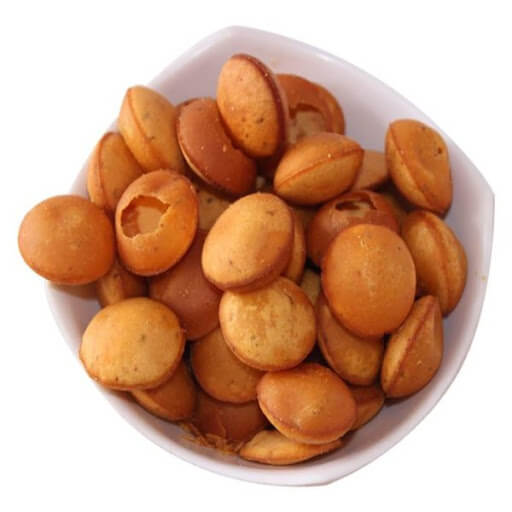 Rajwadi Math Puri | 200 gms
