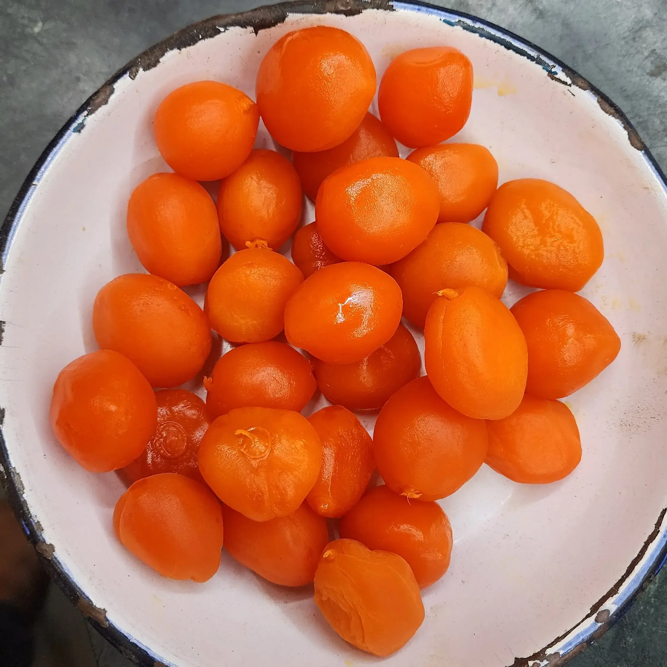 Red Peach