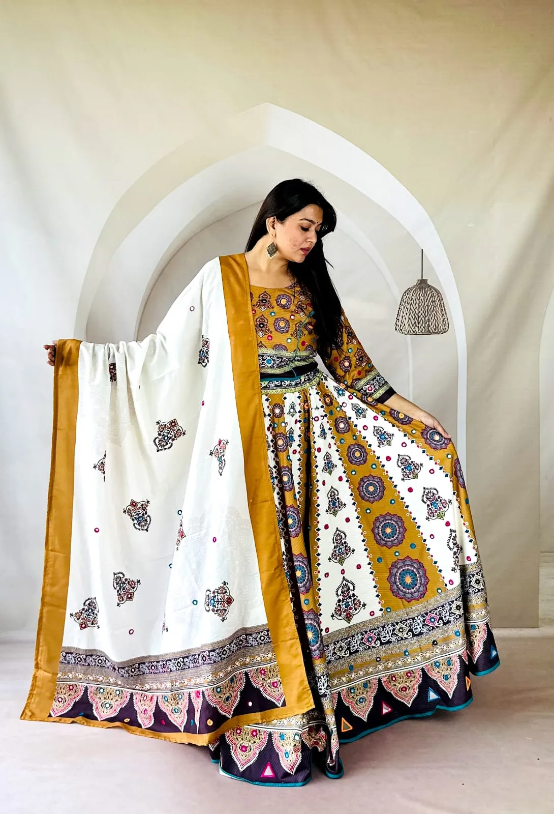 navrati chaniya choli
