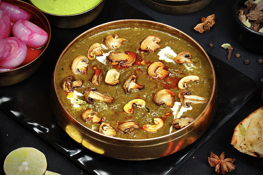 Palak Mushroom