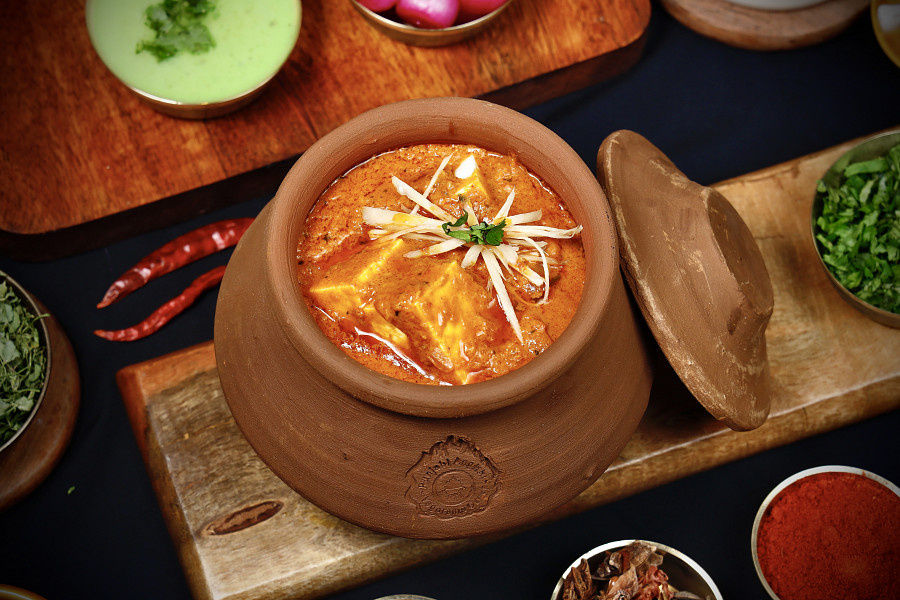 Matki Special Adraki Paneer Masala (serves 1-2)