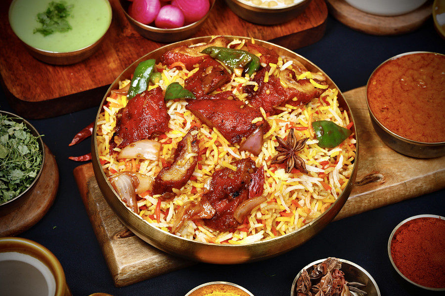 Chilly Chaap Tikka Dum Biryani