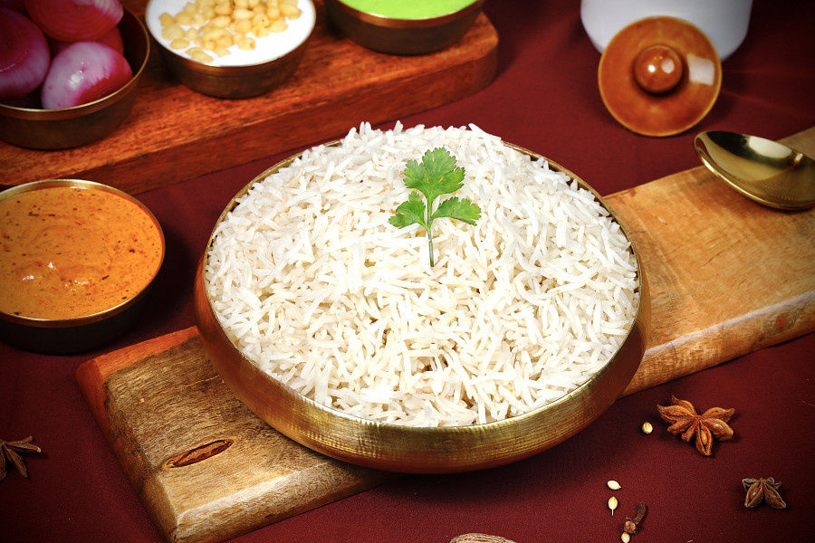 Plain Rice With Raita Or Gravy (serves 1-2)