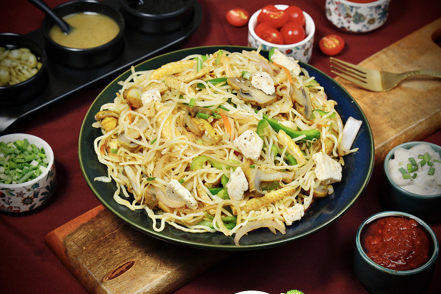 Mix Veg  Noodles {extra Veggies }