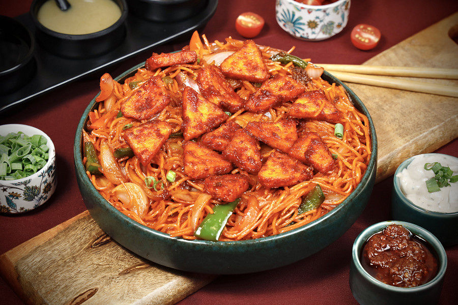 Paneer Tikka Noodles