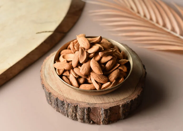 Mamro Almond